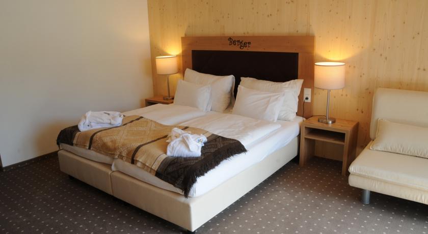 Familienhotel Berger Sankt Jakob im Walde Zimmer foto